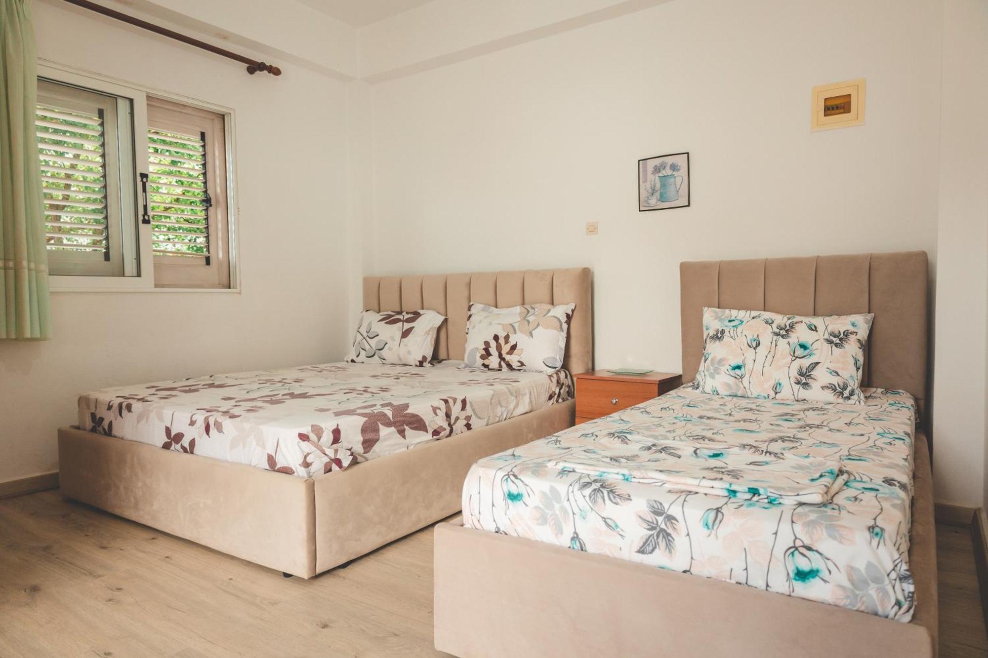 Rooms By The Sea Himarë Exteriér fotografie